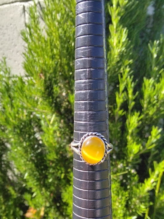 Jewelry - Yellow Cat's Eye Cabochon Silver Plated Gemstone Ring